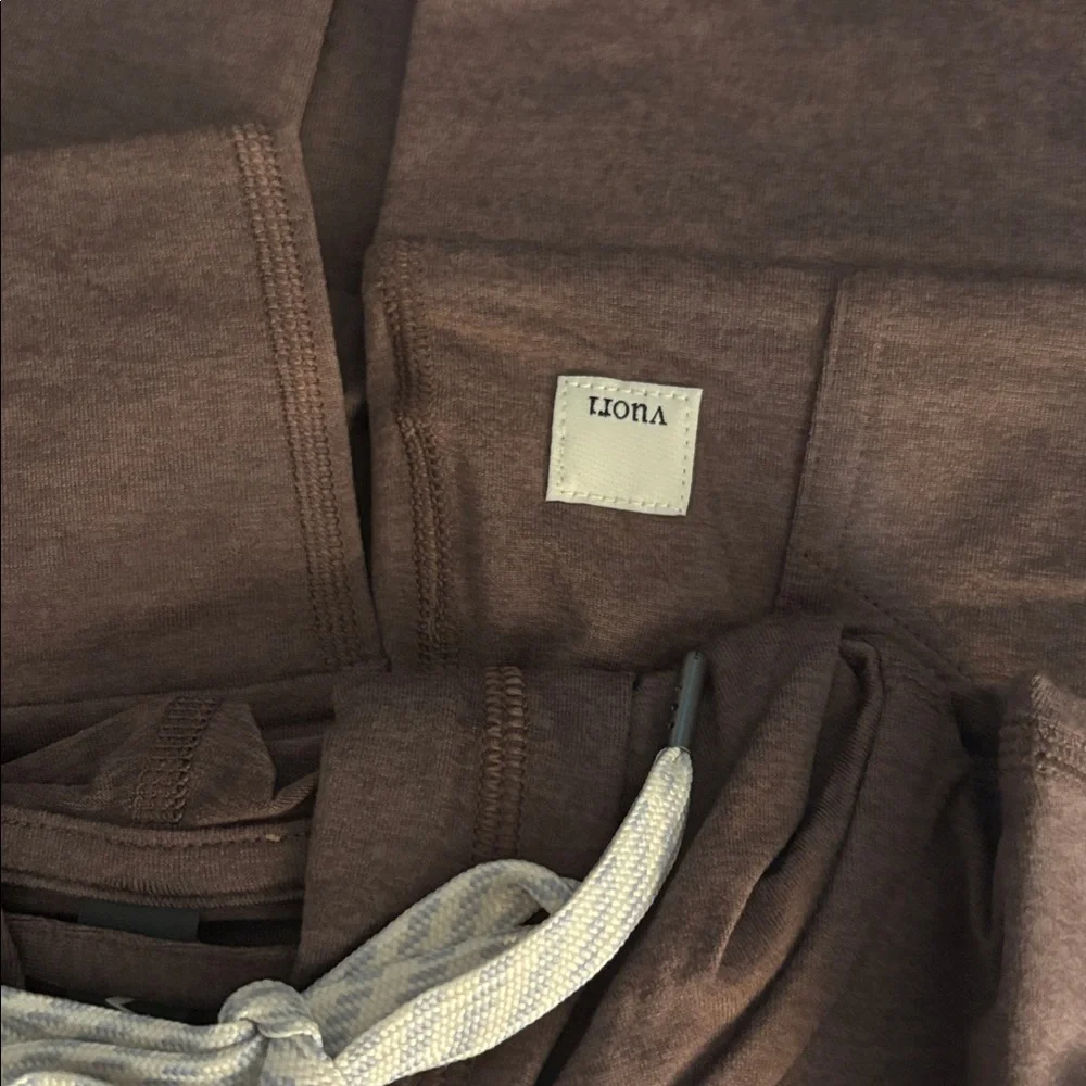 NWT Vuori Halo Performance Hoodie 2.0 - Picture 5 of 10